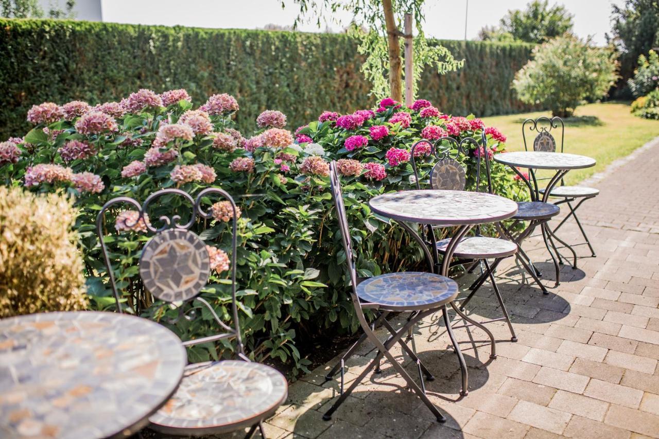 Gaestehaus Chalet-Perle Bad Fussing Bagian luar foto