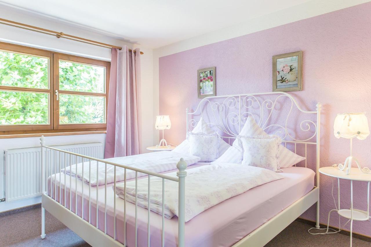 Gaestehaus Chalet-Perle Bad Fussing Bagian luar foto